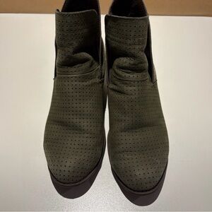 Me Too Olive Perforated Ankle Booties Size 8.5